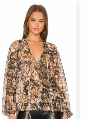 Free people Snake Print V-Neck Blouse in Brown and Black. NWT! Size L.